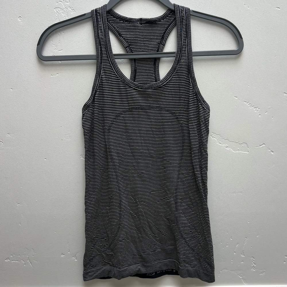 Lululemon swiftly tank